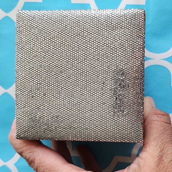 New in Box Kenneth Cole watch - Picture 3 of 4